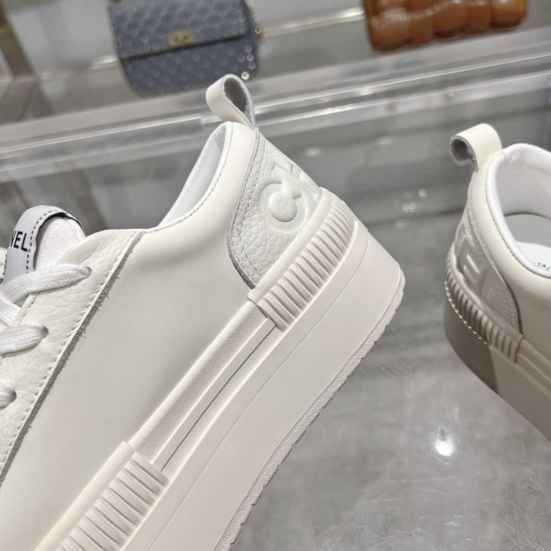Women's high heels